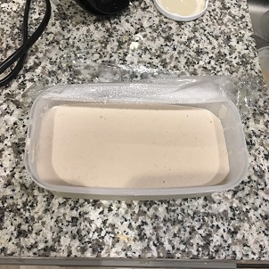 プロテインアイスクリームを冷凍します