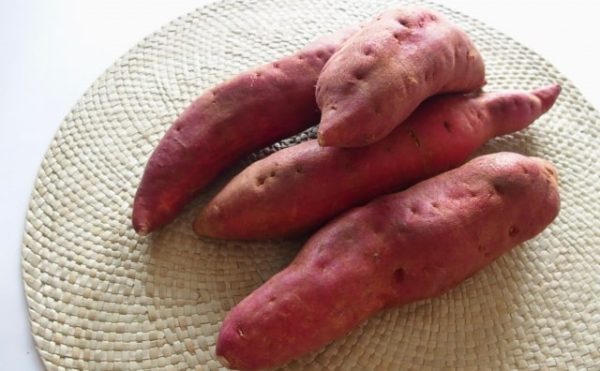 妊婦に嬉しいサツマイモの効果はむくみに便秘に！